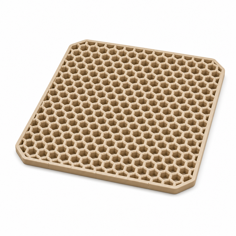 Honeycomb litter-catching insert