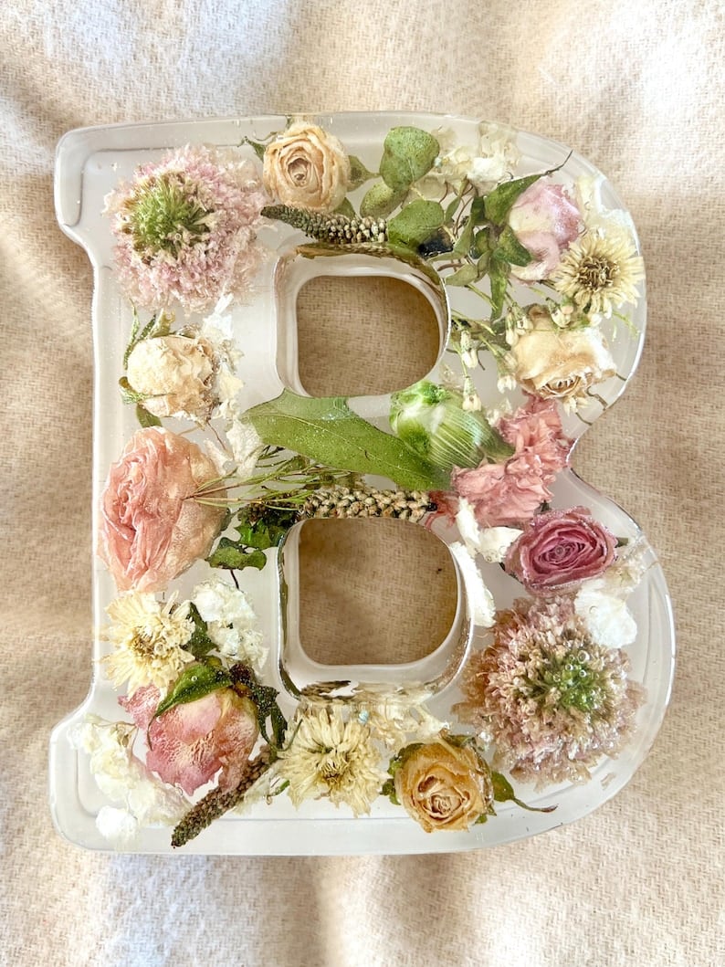 Handmade flower resin