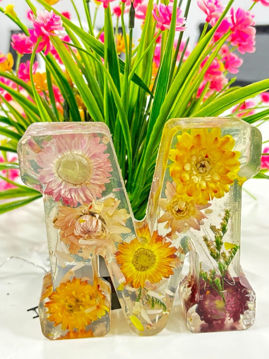 Handmade flower resin
