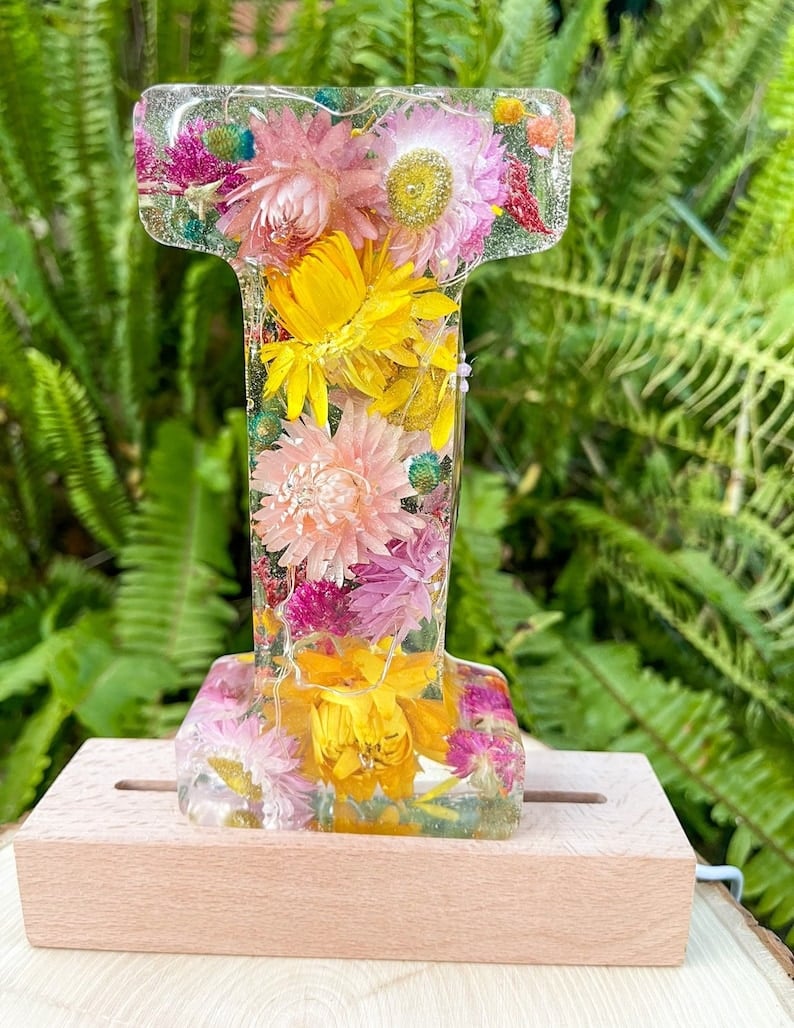 Handmade flower resin