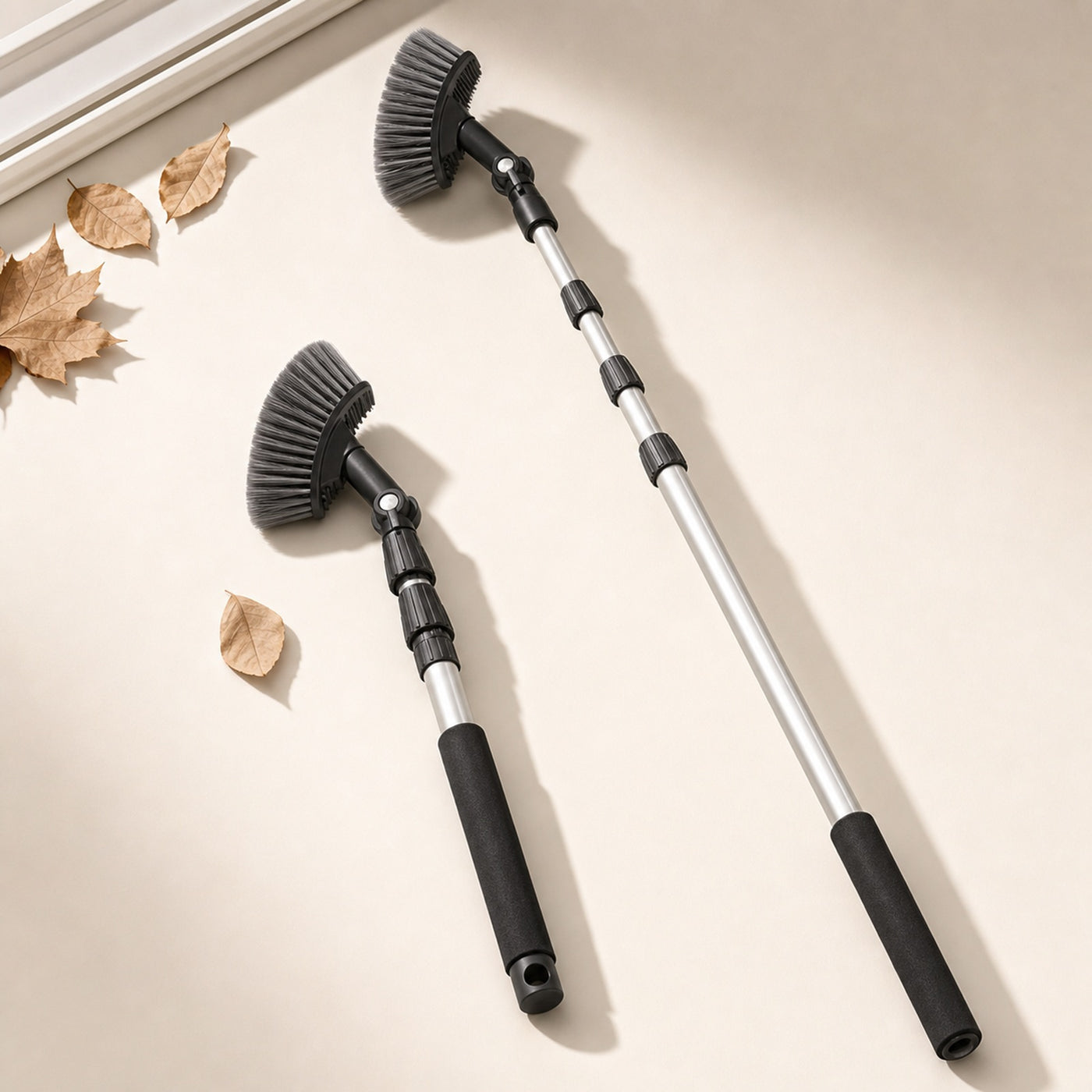 Telescopic Gutter Cleaning Brush